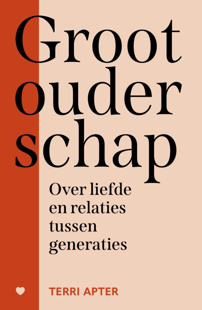 Donker rood lijn aan de linkerkant, rechterkant (brede vak, over de helft) licht rood. De titel staat groot op het omslag met een tweede regel er klein onder